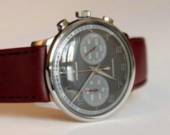 荣汉斯手表最正确的保养方式是什么？