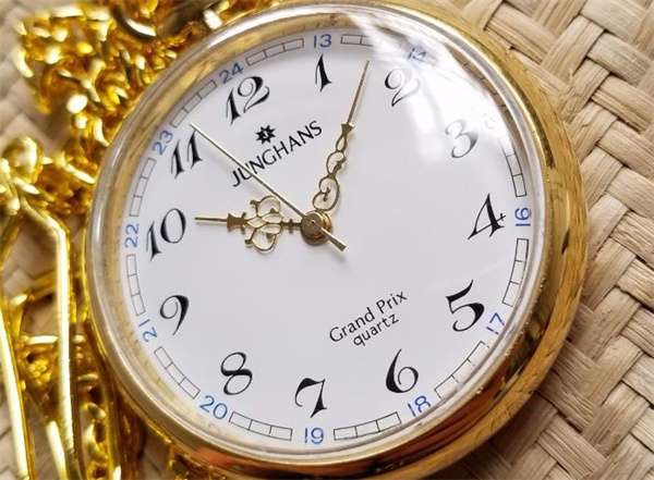 荣汉斯机械表机芯生锈处理方法详解