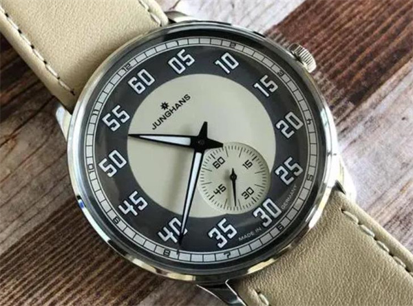 荣汉斯手表表针变色解决方法是什么